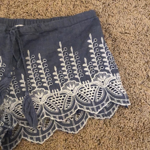 O'Neill Pants - O’Neill Embroidered Shorts